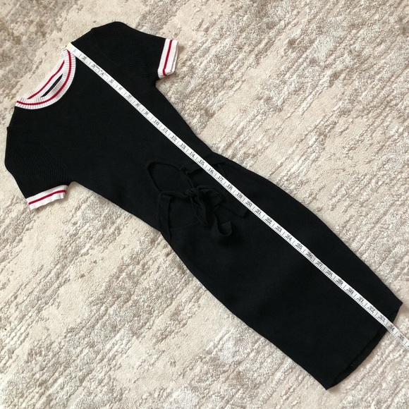 Ribbed Cutout Sporty T Shirt Dress by Rehab Small - Picture 6 of 9